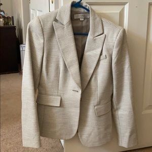 Subtle woven jacket